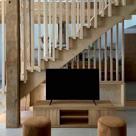 Belle Maison Au Pied Du Puy Mary Дом отдыха Le Falgoux