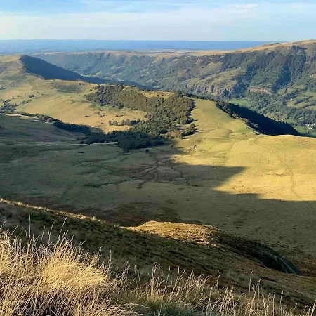 Belle Maison Au Pied Du Puy Mary *