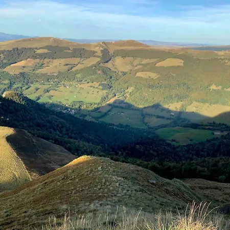 Belle Maison Au Pied Du Puy Mary