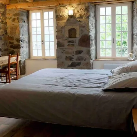 Semesterbostad Belle Maison Au Pied Du Puy Mary *