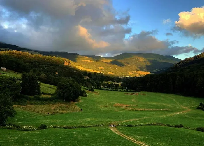 Ferienhaus Belle Maison Au Pied Du Puy Mary Le Falgoux