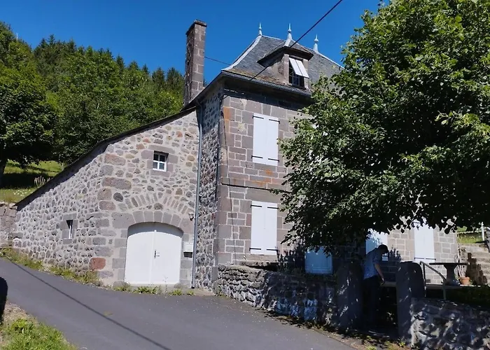 Ferienhaus Belle Maison Au Pied Du Puy Mary