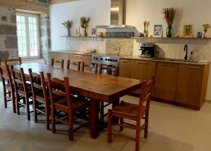 Ferienhaus Belle Maison Au Pied Du Puy Mary *